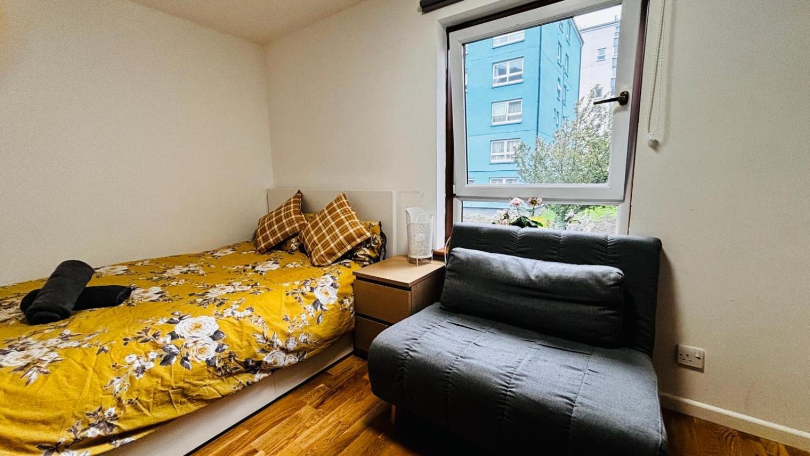 Lovely Duplex Apartment In Edinburgh City Centre Exterior photo